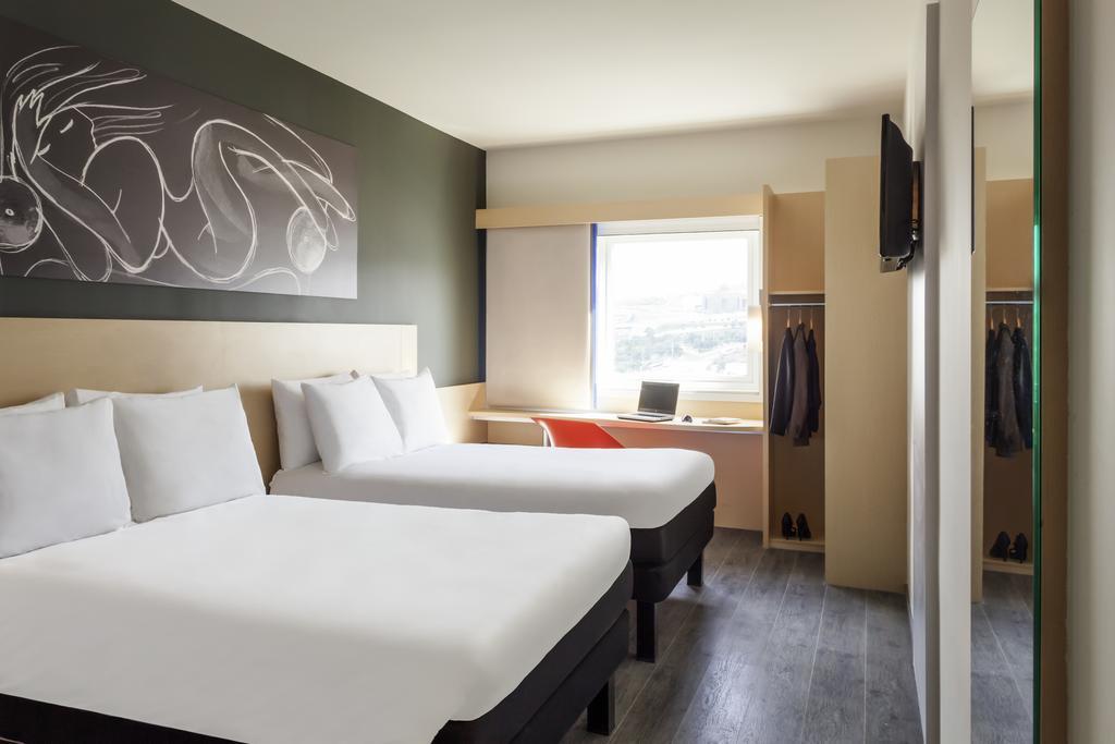 Ibis Culiacán Exterior foto