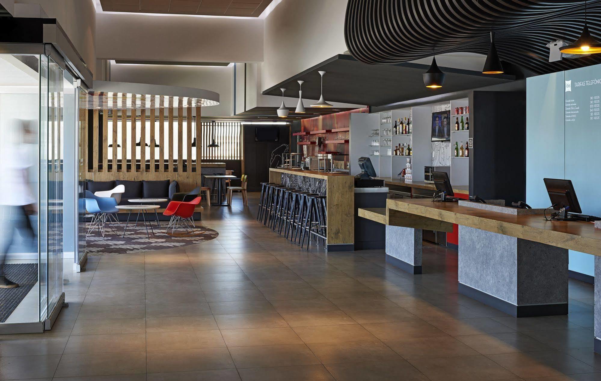 Ibis Culiacán Exterior foto
